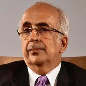 Ashok Chawla, IAS